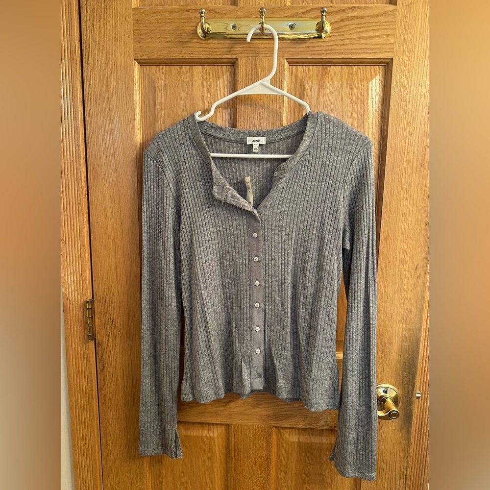 Aerie Gray Ribbed Button-Up Women's Top NWT